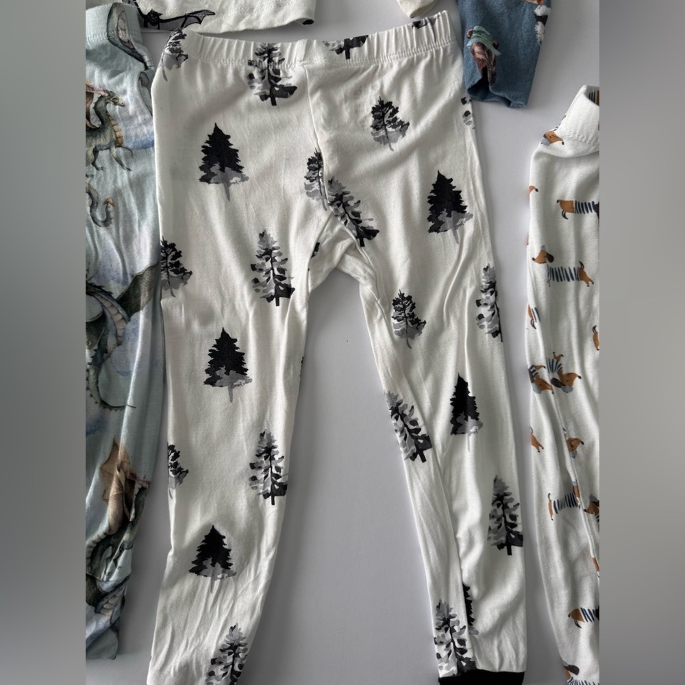 Bamboo Misc Pajama Lot Sizes 18-24M - Picture 4 of 15